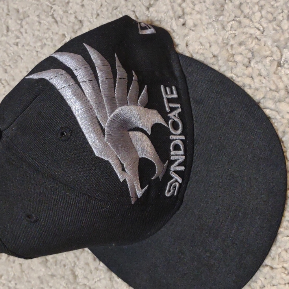 Limited edition new era syndicate hat black